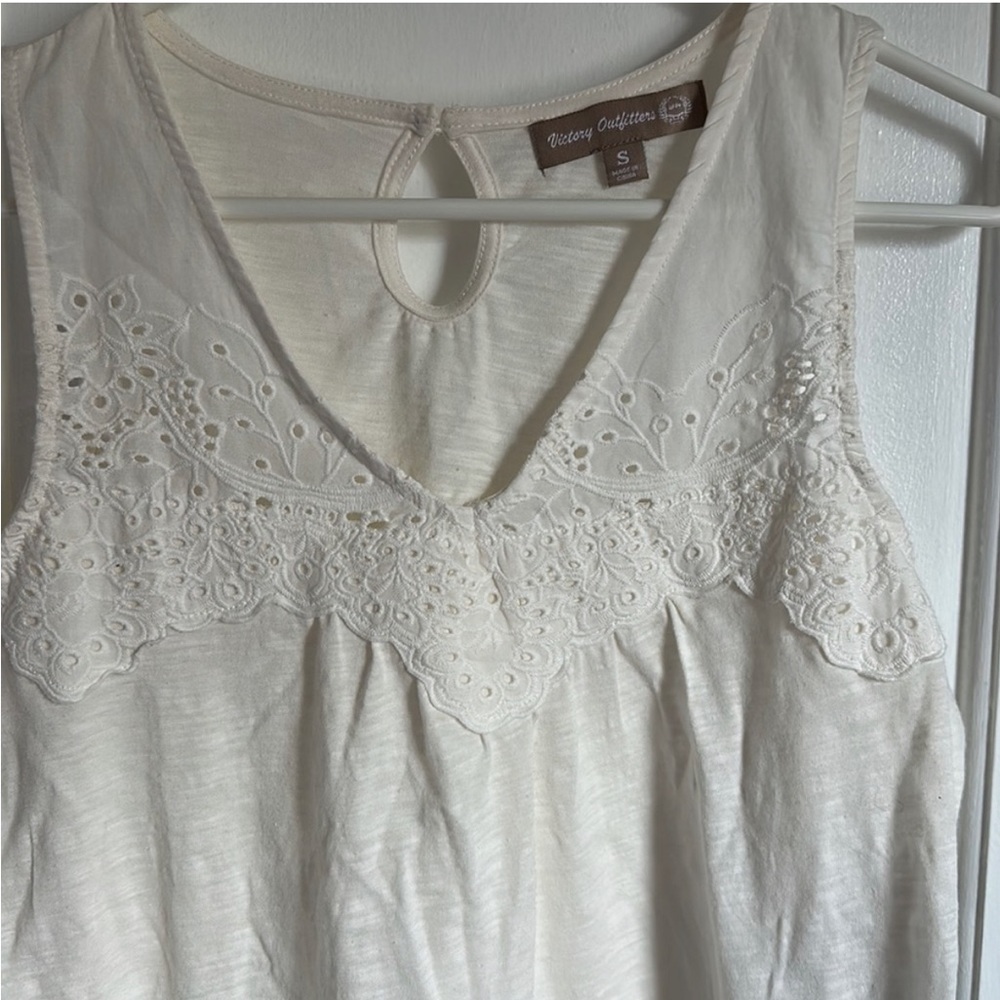 NWT! Victory Outfitters sleeveless size S